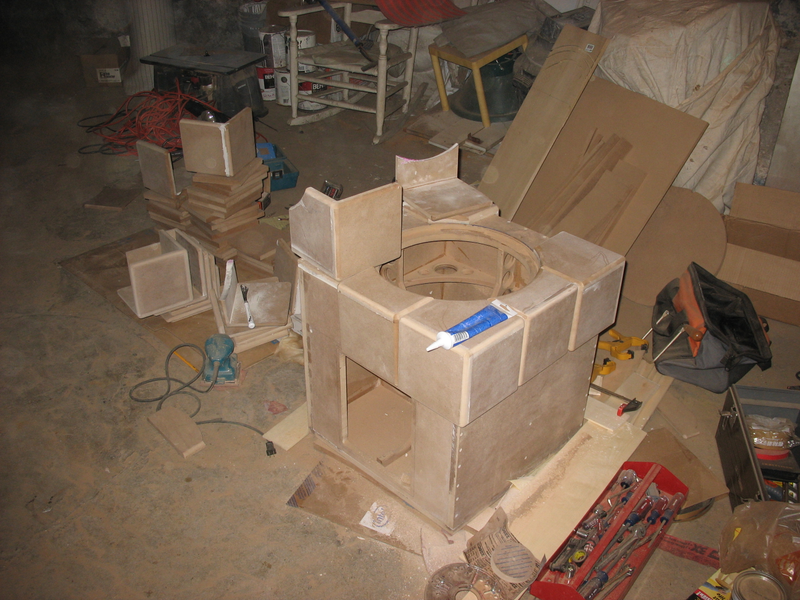 Illustration for article titled Build Your Own Rubik's Cube Subwoofer in 164 Easy Steps